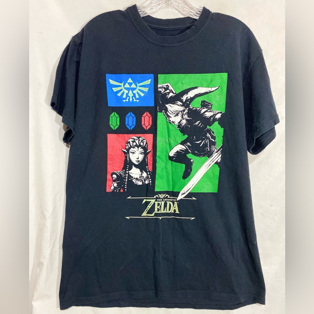 The Legend of Zelda Link Black and Green T-Shirt
